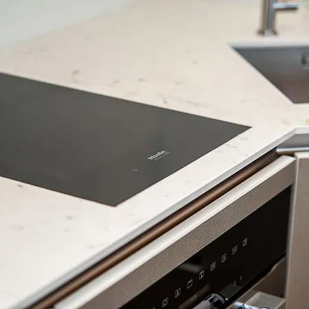 Na Klifie Daire Rewal